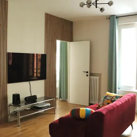 Apartment Stylish And Cozy Renovated 10 Paris
