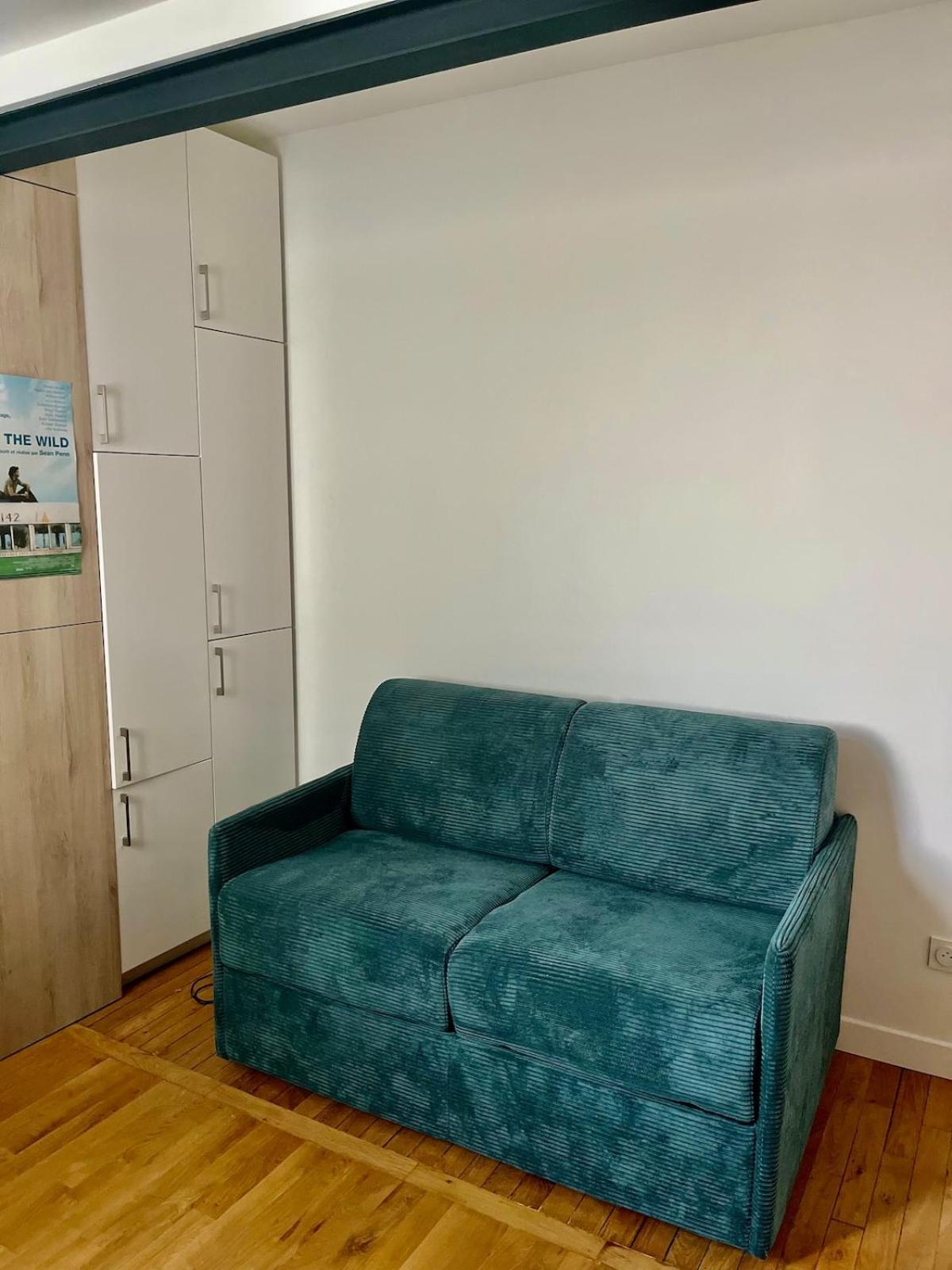 Stylish And Cozy Renovated 10 * Paris